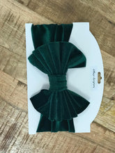 Load image into Gallery viewer, Velvet Big Bow Headband