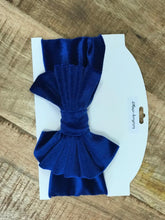 Load image into Gallery viewer, Velvet Big Bow Headband