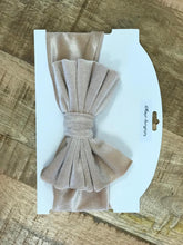 Load image into Gallery viewer, Velvet Big Bow Headband