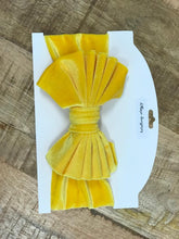 Load image into Gallery viewer, Velvet Big Bow Headband