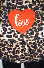 Load image into Gallery viewer, Leopard Heart Set
