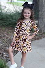 Load image into Gallery viewer, Cheetah Print Dress
