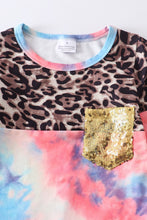 Load image into Gallery viewer, Tie Dye Sequins Leopard Top
