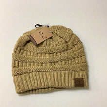 Load image into Gallery viewer, C.C Classic Beanie
