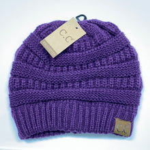 Load image into Gallery viewer, C.C Classic Beanie
