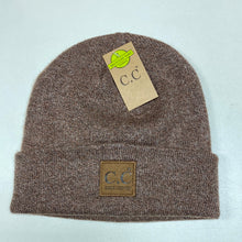 Load image into Gallery viewer, Unisex Ribbed Leather Patch C.C. Beanie
