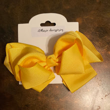 Load image into Gallery viewer, 3” Ribbon Bows w/Clip
