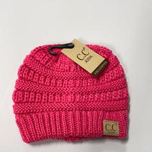 Load image into Gallery viewer, Toddler “CC” Beanie
