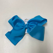 Load image into Gallery viewer, 8” Solid Alligator Clip Bows
